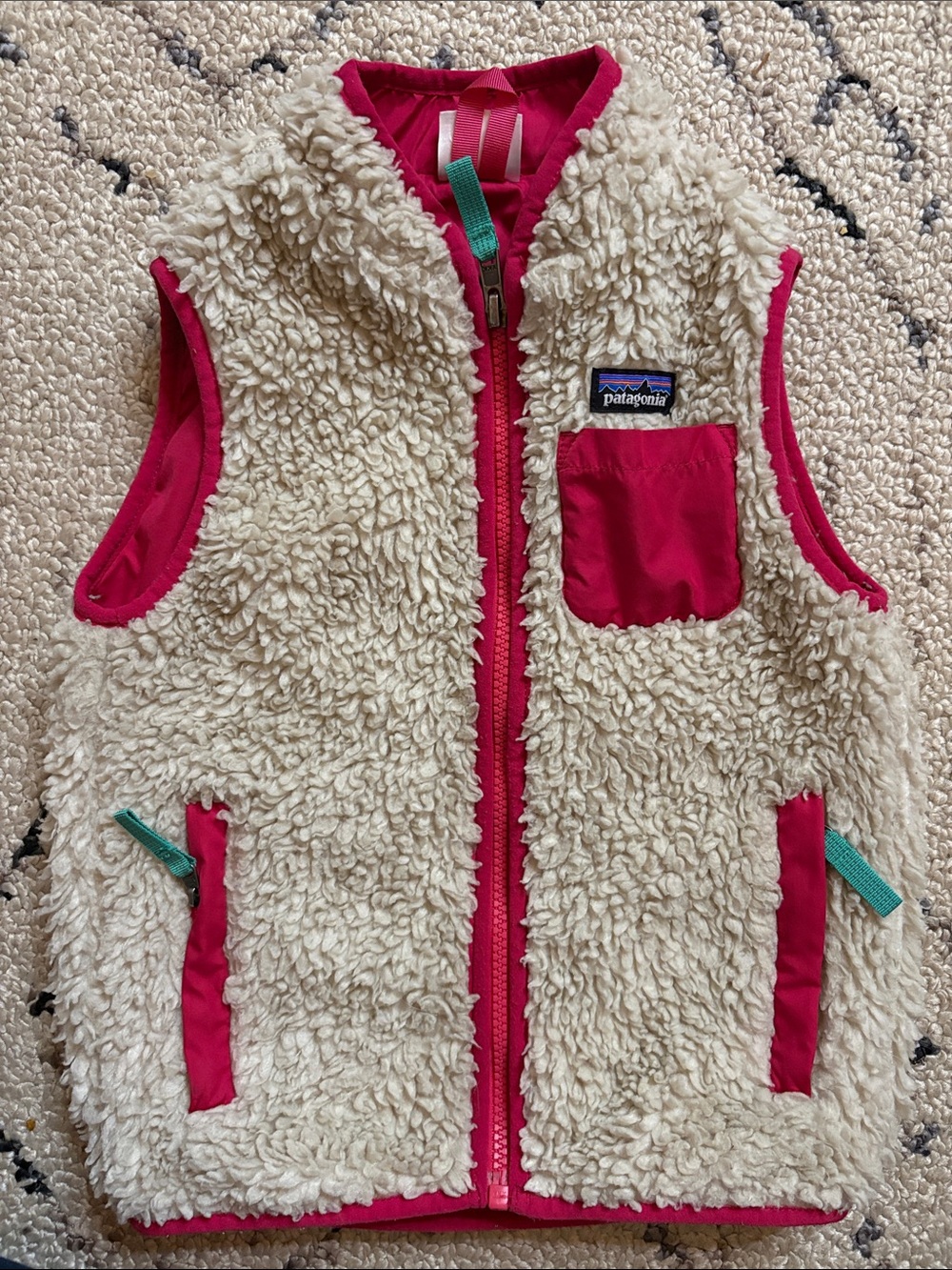 Patagonia kids Sherpa Vest (4T) EUC